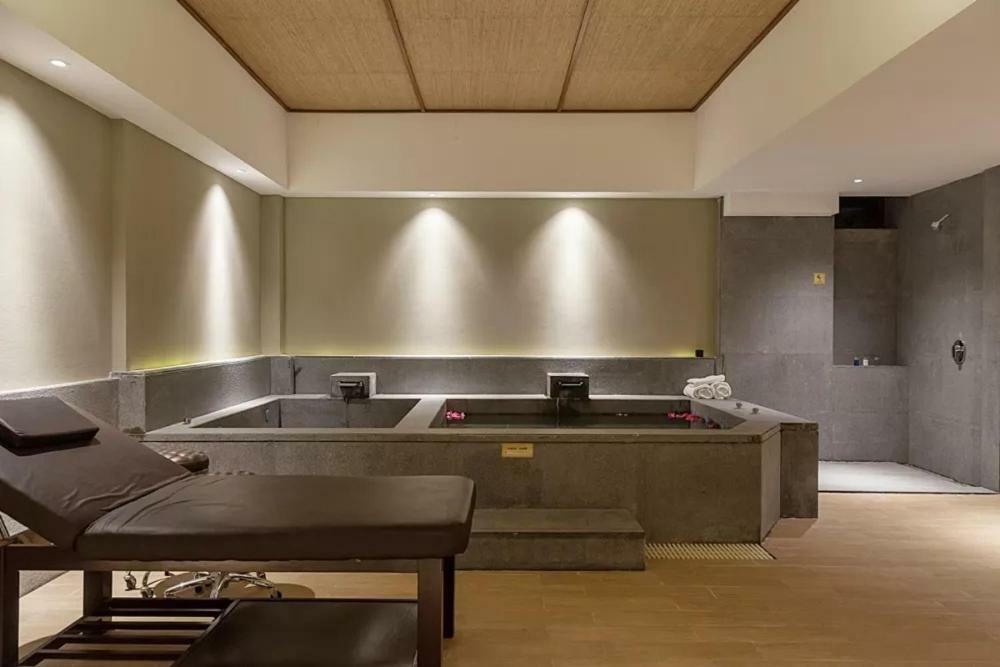 Royal Seaside Hotel And Hot Springs Xiamen Exterior foto